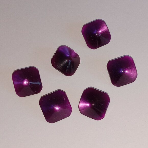 6 Purple Vintage Sewing Buttons - Picture 6 of 12